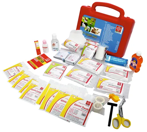 St Johns First Aid Pet Care Kit — thumbnail 2