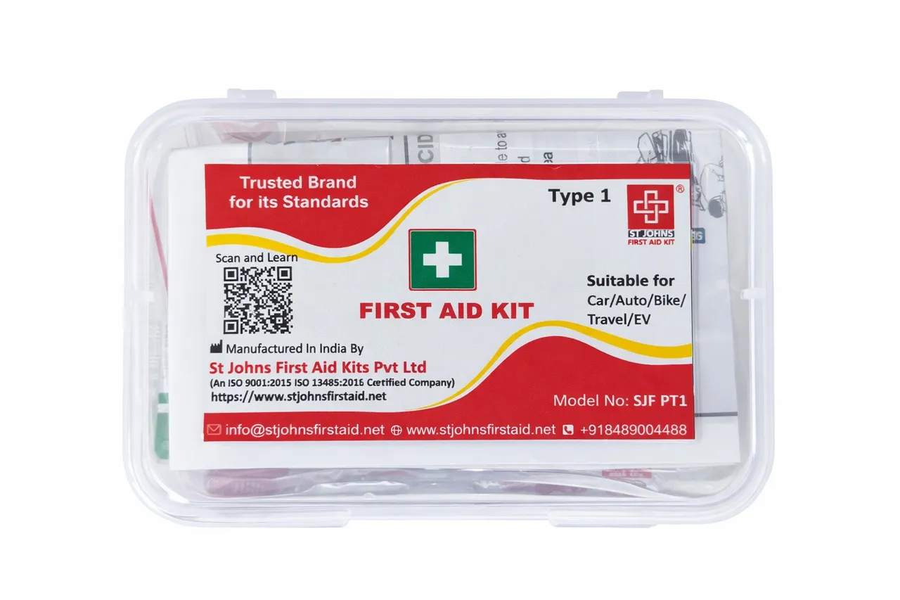 St Johns First Aid Travel Kit Mini — image 1