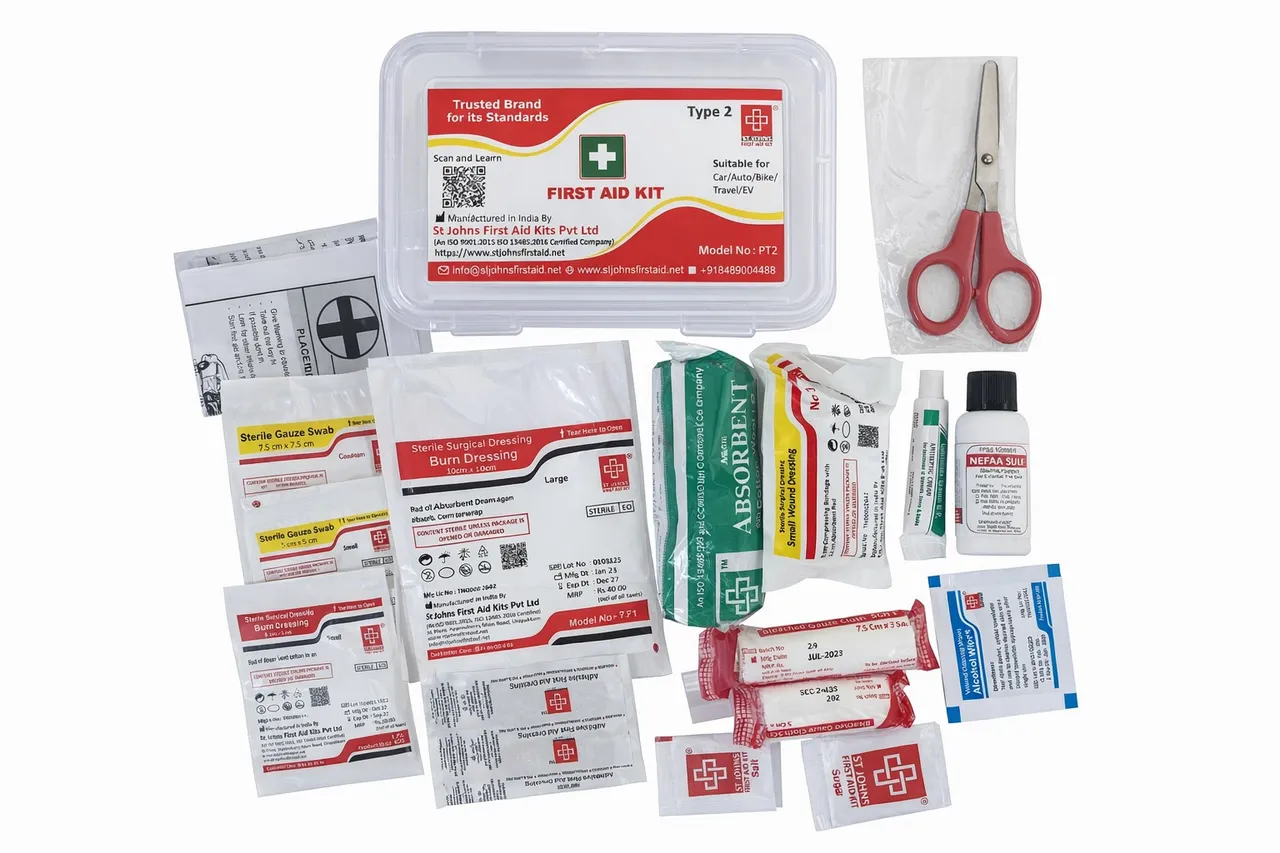 St Johns First Aid Travel Kit Small — image 2