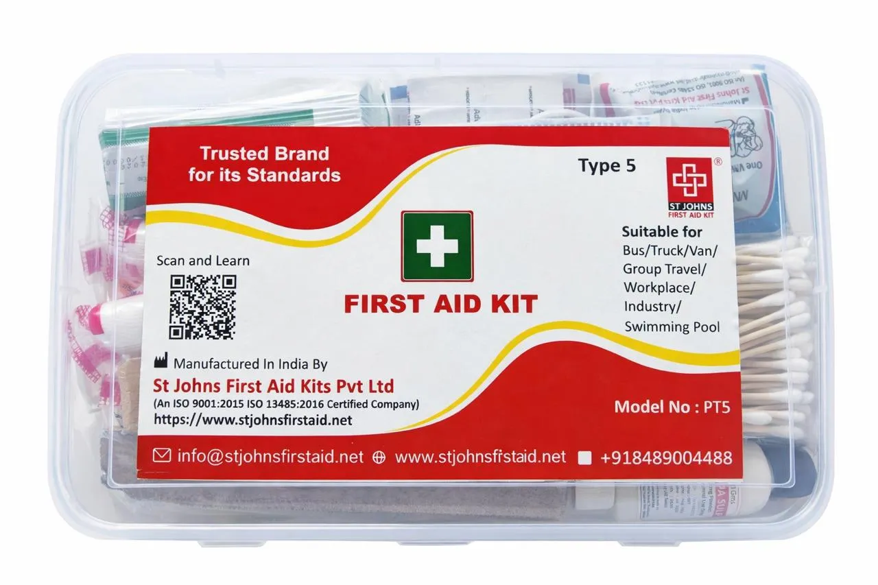 St Johns First Aid Travel Kit Large — image 1