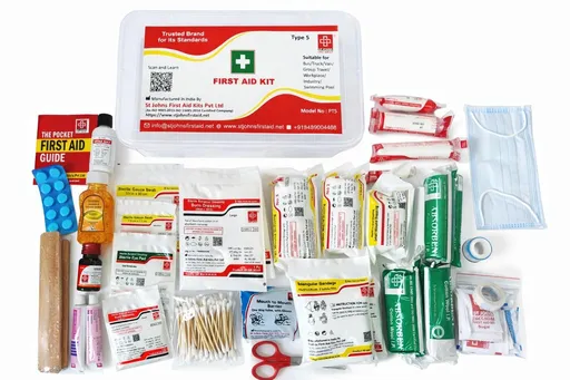 St Johns First Aid Travel Kit  Large — thumbnail 2